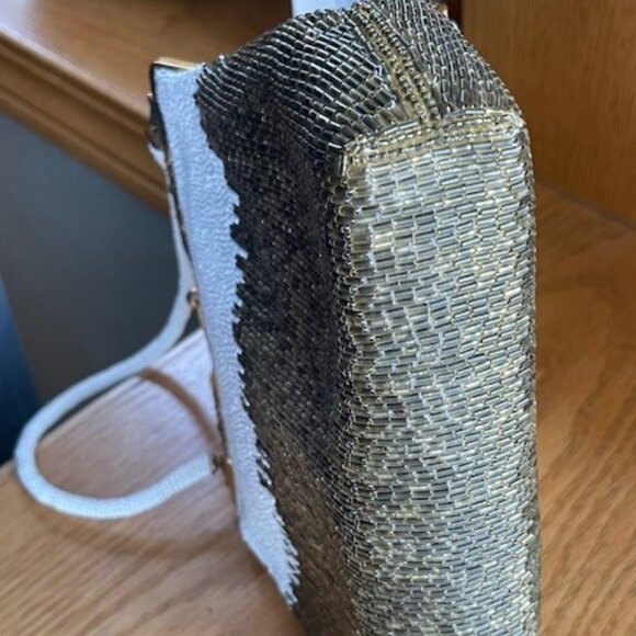 Vtg. BEADED EVENING BAG Gold & White Beads, Beaded Handle, Satin Lining HANDMADE - Picture 10 of 16